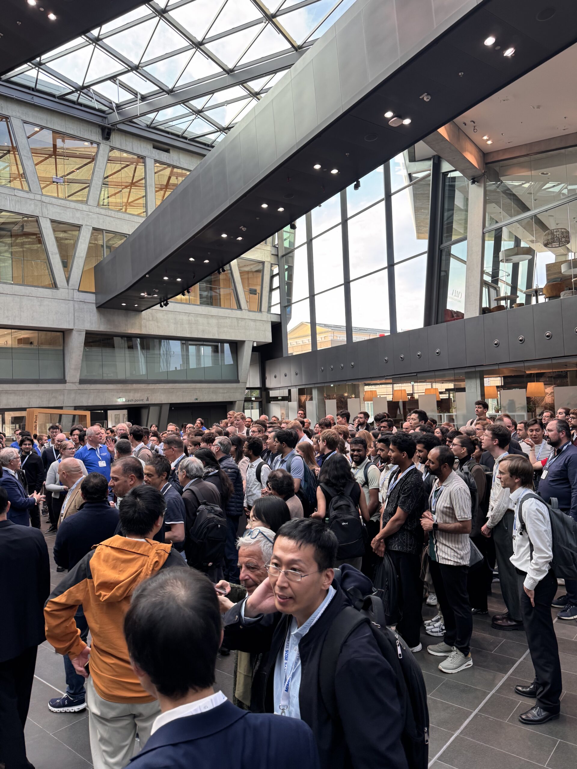 nVolts at MEMRISYS 2026: Connecting Research with Practical Hardware 7 Conference participants gathered in the darmstadtium atrium