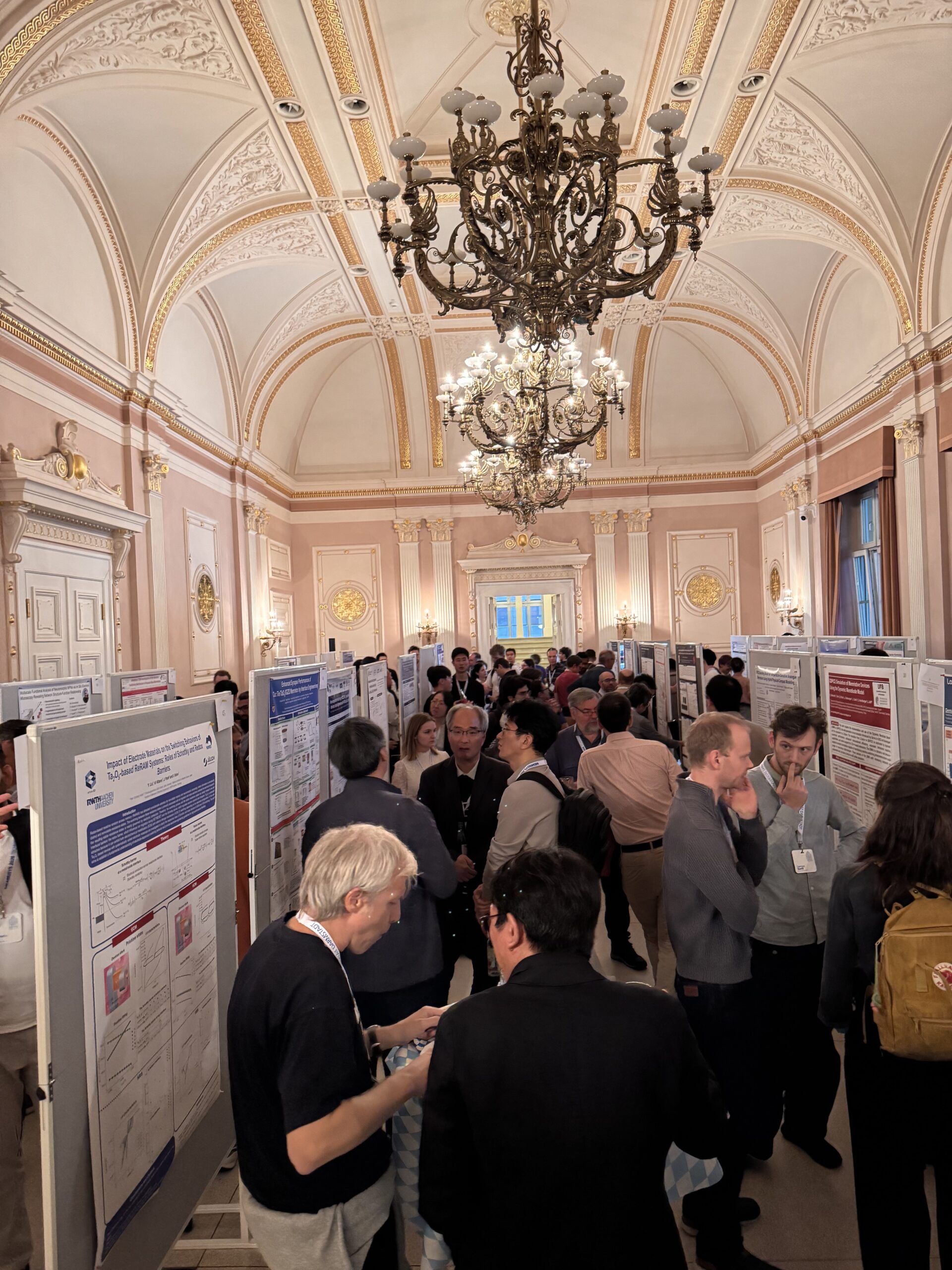 nVolts at MEMRISYS 2026: Connecting Research with Practical Hardware 9 Technical discussions among posters at MEMRISYS 2026
